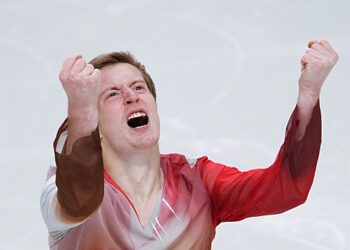 Тренер фигуриста Самарина ответила на слухи о мобилизации спортсмена