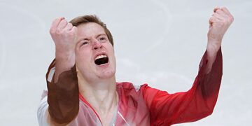 Тренер фигуриста Самарина ответила на слухи о мобилизации спортсмена