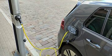 В России могут появиться иранские электромобили