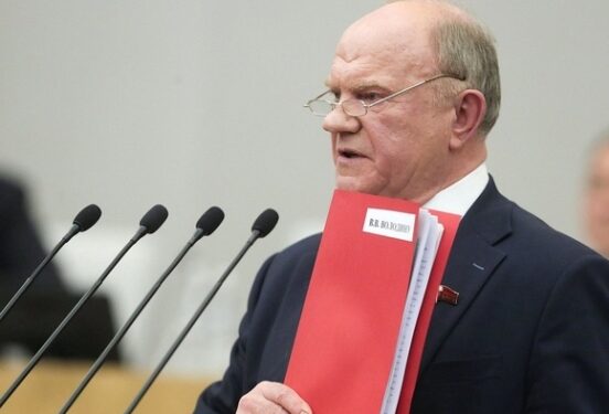 Зюганов призвал к «полноценной военной операции» в Донбассе