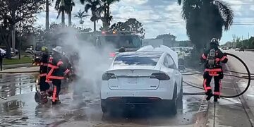 У электрокаров новая проблема: они взрываются после дождей