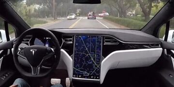 Tesla могут привлечь к уголовной ответственности за «автопилот»