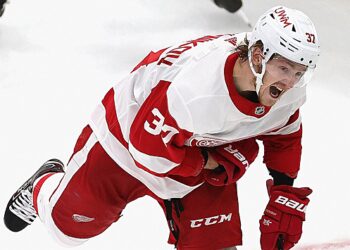 Передача Свечникова помогла «Каролине» обыграть «Сан-Хосе»