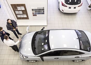 Оценена готовность россиян скупать подержанные китайские машины