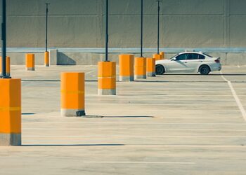 Законопроект о бесплатных местах для инвалидов на платных парковках отклонен