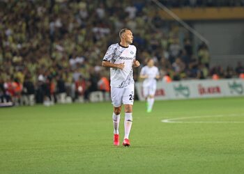 Дзюба появился на поле впервые за месяц