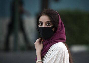 Спортсменка из Ирана впервые за 43 года вышла на соревнования без хиджаба