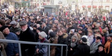 Эксперты дали советы, как выжить в давке и помочь другим