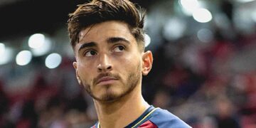 Джошуа Кавалло осудил Икера Касильяса и Карлеса Пуйоля за шутки о геях