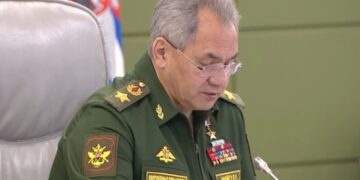 Глава Минобороны РФ Сергей Шойгу доложил Путину о завершении частичной мобилизации