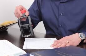 Когда стоит заверять договор у нотариуса?