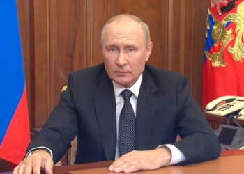 Путин: Россия готова к переговорам с Украиной, а Киев должен прекратить боевые действия