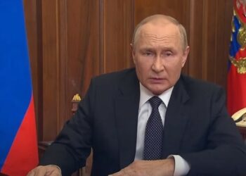 Путин заявил о «массированном ударе высокоточным оружием» по объектам на Украине