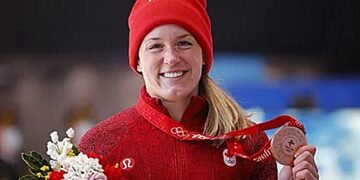 Бронзового призера Олимпиады-2022 по бобслею дисквалифицировали за допинг