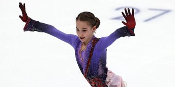 15-летняя российская фигуристка объяснила тренировки с поролоном под шортами