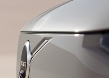 Volvo будет выпускать свой самый маленький электрокроссовер в Китае