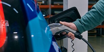 В России импортозаместили зарядки для электрокаров