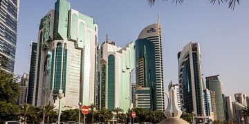 10 интересных фактов о Катаре: от пурпурной краски до гонок на верблюдах