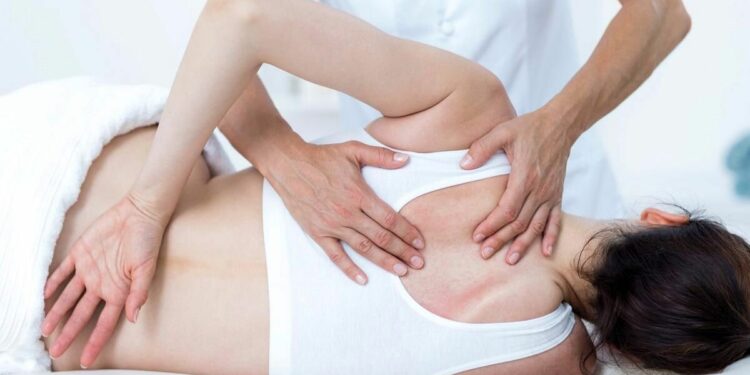 Кому и когда необходима мануальная терапия ?