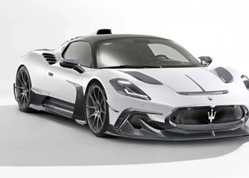 Mansory анонсировала тюнинг Maserati MC20