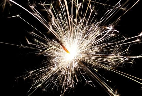 Число погибших при пожаре в кафе в Костроме выросло до 13 человек