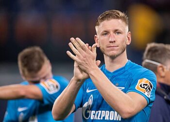 В «Зените» подозревают, что Чистяков специально плохо сыграл с «Ахматом»