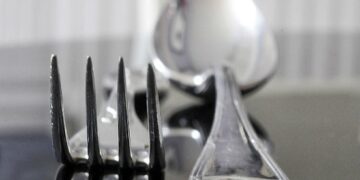 Диетолог рассказала, сколько можно съесть холодца в праздник