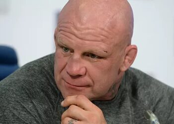 Монсон высказался о получении повестки в военкомат