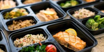 Доставка еды на дом: популярная услуга