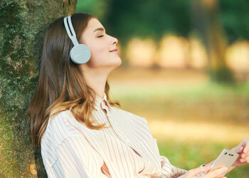 Лучшая поп музыка уходящего 2022