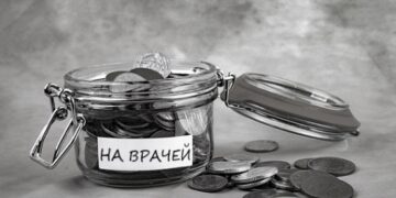 Опрос: Медицинские услуги в России за год подорожали в среднем на 15%