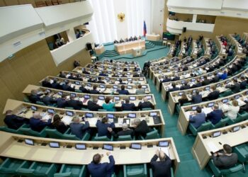 Совфед одобрил закон о полном запрете пропаганды ЛГБТ