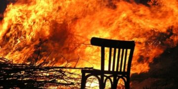 В Костромской области объявили траур по погибшим в пожаре в местном кафе