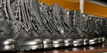 «Ведомости»: Минобороны и Кремль не поддержали идею двухлетней службы в армии