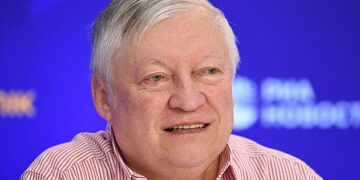 Гроссмейстер Анатолий Карпов рассказал о своем самочувствии