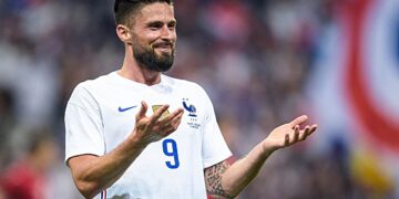 Жиру рассказал, нравится ли ему играть с Мбаппе