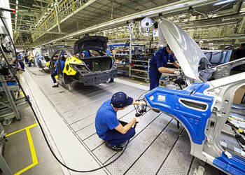 Завод Hyundai в Петербурге начал производство кузовов для экспорта в Казахстан