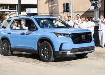 В США началось производство Honda Pilot нового поколения