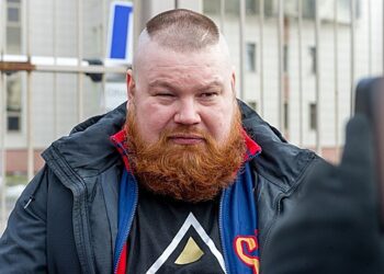 «Разлетелась кость на пять частей»: Дацик рассказал о травме