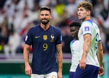 Сборная Франции победила Англию в четвертьфинале ЧМ