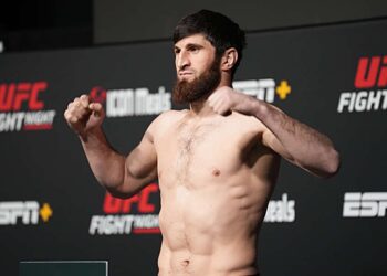 Бойцы ММА не смогли определить нового чемпиона UFC