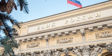 Эксперты ЦБ предупредили о новом шоке для экономики из-за запрета на экспорт нефти
