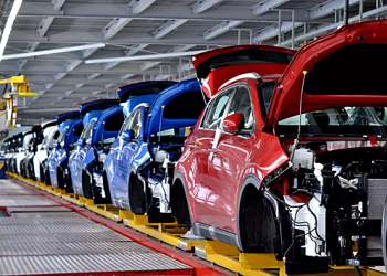 Названы автомобильные бренды, захотевшие вернуться в Россию