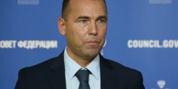 Курганский губернатор назвал причиной депрессий у россиян песни «потомков рабов»