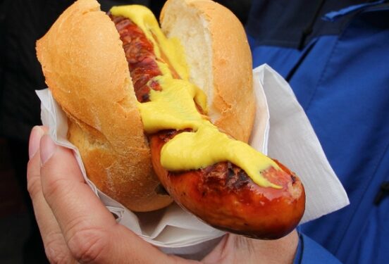 NielsenIQ: Россияне, стремясь сэкономить, отказываются от покупки готовой еды