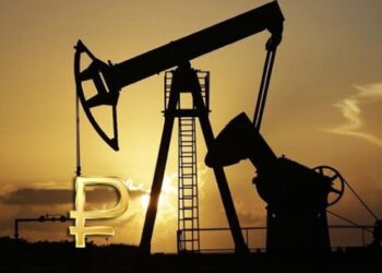 Песков: Россия не примет потолок цен на нефть