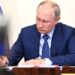 Путин подписал закон о полном запрете ЛГБТ-пропаганды