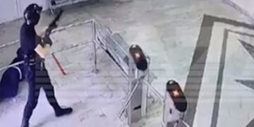 Суд приговорил Бекмансурова, расстрелявшего студентов в Перми, к пожизненному заключению
