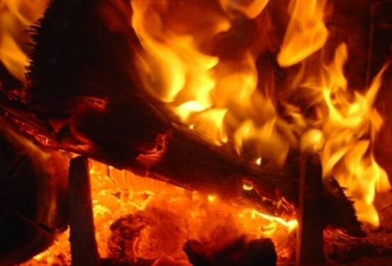 В Пермском крае при пожаре в частном доме погибли три человека, среди них двое детей