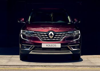 В белорусских салонах готовы продать россиянам новые кроссоверы Renault Koleos